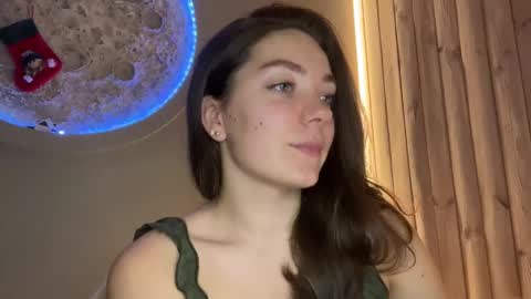 AYSHE online show from February 25, 2026, 8:29 pm