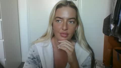 rubyredxxxoxxx online show from January 2, 2025, 12:46 pm