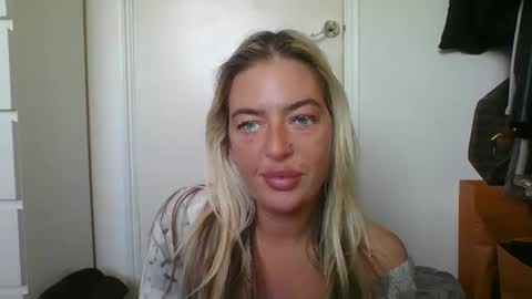 rubyredxxxoxxx online show from February 2, 2025, 9:19 am