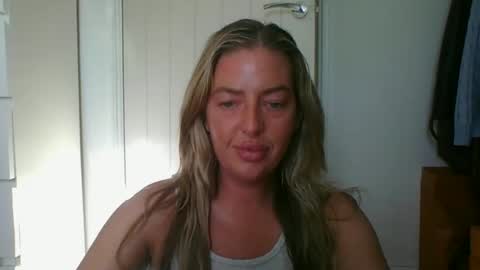 Snapshot of rubyredxxxoxxx chatting on July 4, 2026, 7:03 am rubyredxxxoxxx online show from July 4, 2026, 7:03 am