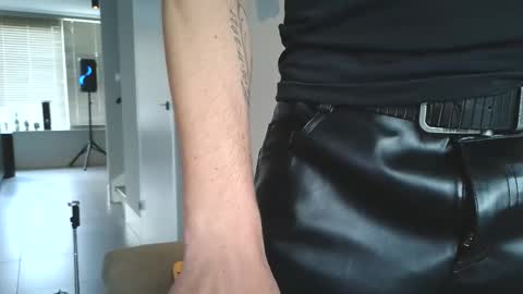 Snapshot of rubyroseandtastytim chatting on October 26, 2025, 1:28 pm rubyroseandtastytim online show from October 26, 2025, 1:28 pm