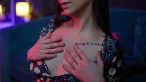  Ruby  online show from April 21, 2026, 10:34 pm