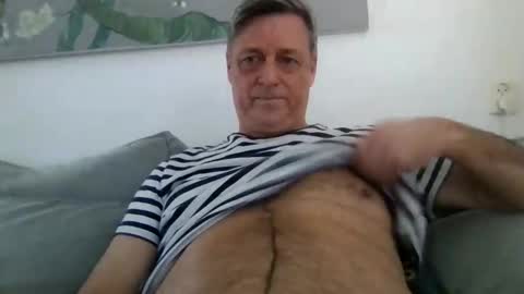 rudeski online show from April 11, 2026, 1:48 pm