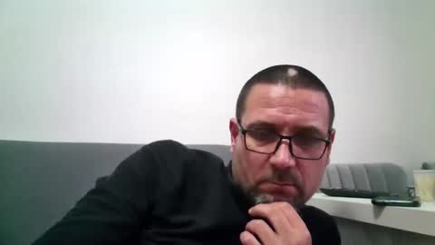 rul3ssuck online show from February 13, 2025, 2:42 pm