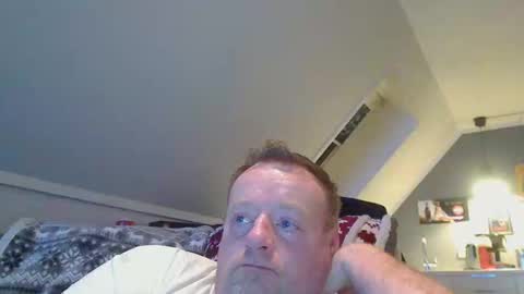 Snapshot of runepetter chatting on December 27, 2024, 6:10 pm bignorwegian online show from December 27, 2024, 6:10 pm