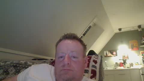 Snapshot of runepetter chatting on December 28, 2024, 12:26 am bignorwegian online show from December 28, 2024, 12:26 am