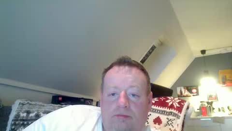 Snapshot of runepetter chatting on January 1, 2025, 7:32 pm bignorwegian online show from January 1, 2025, 7:32 pm