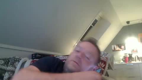 Snapshot of runepetter chatting on January 19, 2025, 8:09 pm bignorwegian online show from January 19, 2025, 8:09 pm