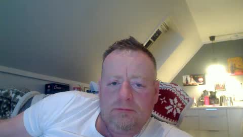 Snapshot of runepetter chatting on January 29, 2025, 9:39 pm bignorwegian online show from January 29, 2025, 9:39 pm