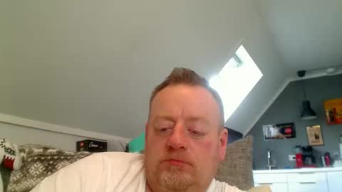 Snapshot of runepetter chatting on February 12, 2025, 2:54 pm bignorwegian online show from February 12, 2025, 2:54 pm