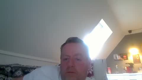 Snapshot of runepetter chatting on March 9, 2025, 3:38 pm bignorwegian online show from March 9, 2025, 3:38 pm