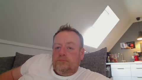 Snapshot of runepetter chatting on October 27, 2025, 10:19 am bignorwegian online show from October 27, 2025, 10:19 am