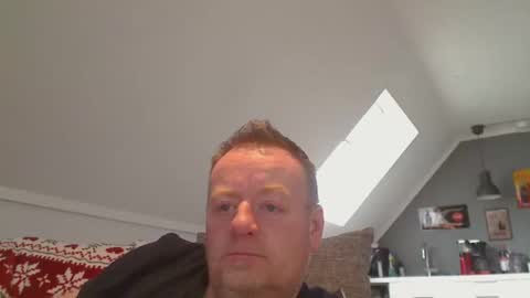 Snapshot of runepetter chatting on February 20, 2026, 2:28 pm bignorwegian online show from February 20, 2026, 2:28 pm