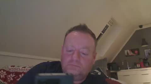 Snapshot of runepetter chatting on February 22, 2026, 8:07 pm bignorwegian online show from February 22, 2026, 8:07 pm