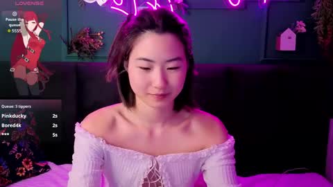 Snapshot of runi_asian chatting on June 5, 2026, 6:52 am Runi online show from June 5, 2026, 6:52 am