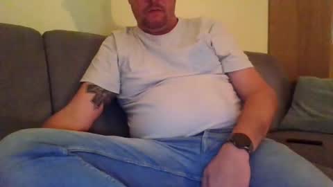 runner_1978 online show from January 16, 2025, 10:12 pm