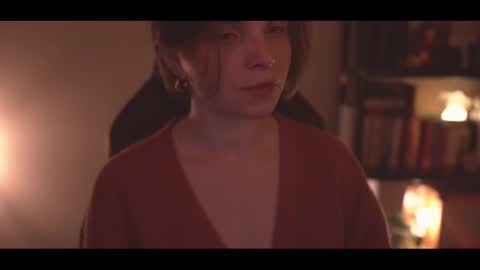 Elena online show from November 28, 2025, 11:51 pm