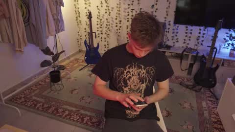 rusbradpitt online show from September 16, 2025, 10:16 am