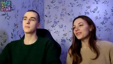 Lisa and Vlad online show from April 24, 2026, 8:22 pm