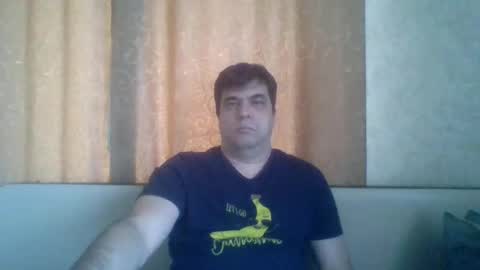 rusqadisx online show from December 4, 2025, 6:44 am