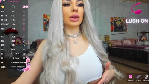 Ava online show from January 8, 2025, 3:19 am