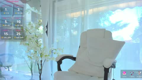 Snapshot of russian_ava chatting on May 25, 2026, 6:52 am Ava online show from May 25, 2026, 6:52 am