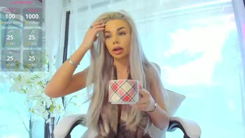 Snapshot of russian_ava chatting on June 3, 2026, 6:27 am Ava online show from June 3, 2026, 6:27 am
