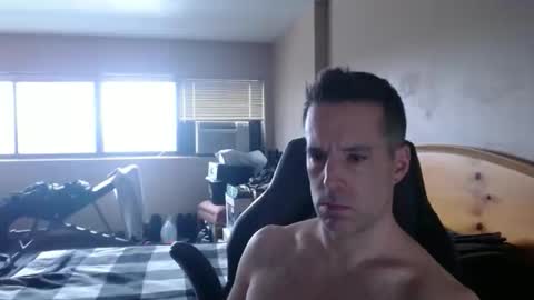 rustic_cuse_777 online show from February 25, 2026, 9:46 pm