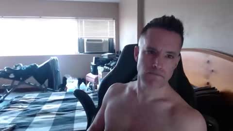 rustic_cuse_777 online show from March 25, 2026, 8:15 pm