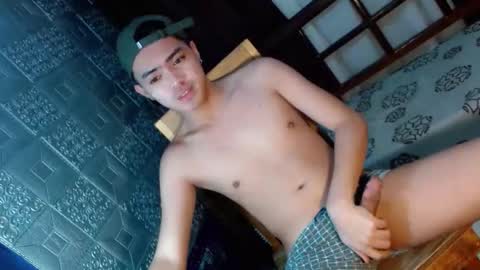 ruszel_xcx online show from October 4, 2025, 5:22 pm