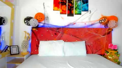 Ruth online show from October 31, 2025, 11:55 am