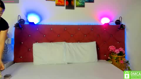 Ruth online show from December 5, 2025, 2:03 pm