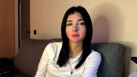 Snapshot of ruthesenion chatting on March 29, 2026, 5:18 am Jess online show from March 29, 2026, 5:18 am