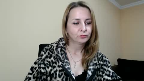 Ruth online show from October 8, 2025, 8:12 am