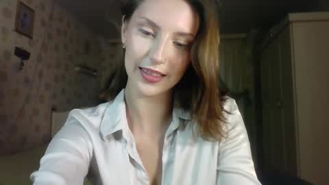 ruxashade online show from September 25, 2025, 2:10 pm