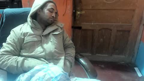 Snapshot of rwb17 chatting on January 16, 2025, 8:22 am rwb17 online show from January 16, 2025, 8:22 am