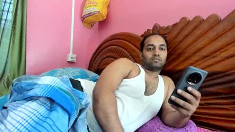 Snapshot of rwb17 chatting on February 2, 2026, 9:52 am rwb17 online show from February 2, 2026, 9:52 am