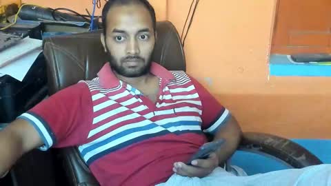 Snapshot of rwb17 chatting on March 16, 2026, 12:17 am rwb17 online show from March 16, 2026, 12:17 am