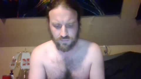 rwb1982 online show from March 12, 2025, 8:41 pm