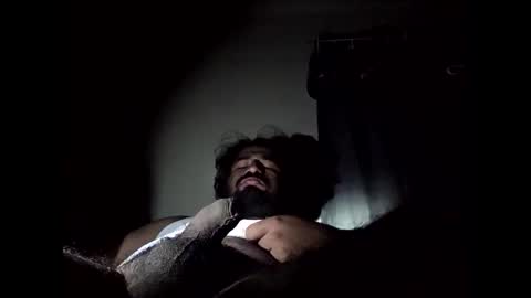 rwill9902 online show from October 6, 2025, 11:07 am