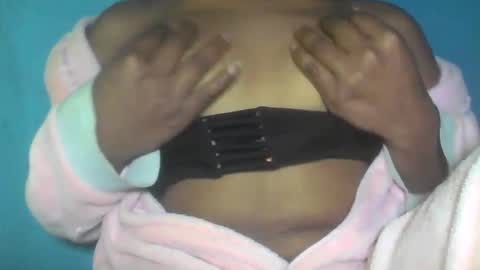 Rwuica online show from October 26, 2025, 5:57 am