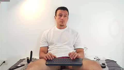 Sr Coast online show from October 4, 2025, 10:41 pm