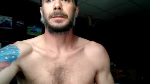 Snapshot of ryan198650 chatting on April 29, 2026, 2:04 am ryan198650 online show from April 29, 2026, 2:04 am