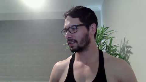 Ryan online show from December 16, 2025, 1:32 am