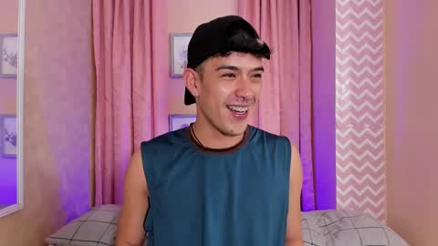 Ryan online show from December 22, 2024, 7:42 pm