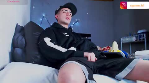 Ryannhill  online show from September 11, 2025, 6:13 am