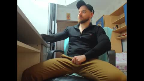 Snapshot of ryanstone_ chatting on January 12, 2026, 5:34 am Ryanstone online show from January 12, 2026, 5:34 am