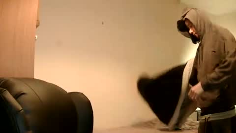 Snapshot of ryder93x chatting on September 11, 2025, 12:05 pm Ryder93 online show from September 11, 2025, 12:05 pm