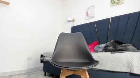 ryder_cum23 online show from February 12, 2026, 1:39 pm