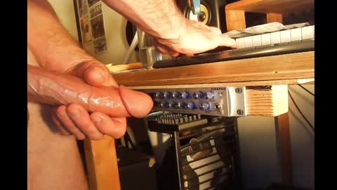 rynoxox online show from October 1, 2025, 5:02 am